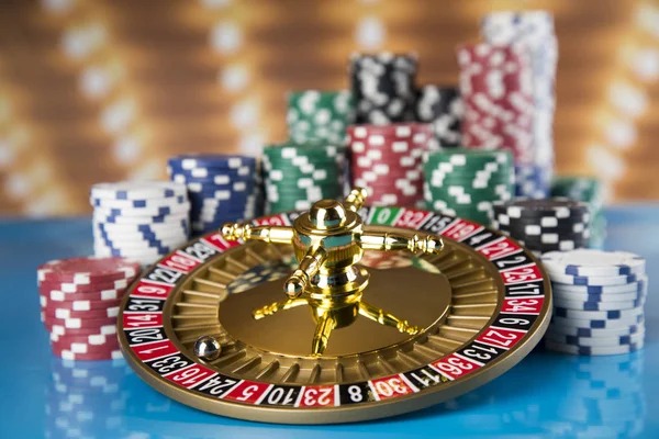 Antarmuka meja blackjack live di bosjokologin dengan dealer profesional